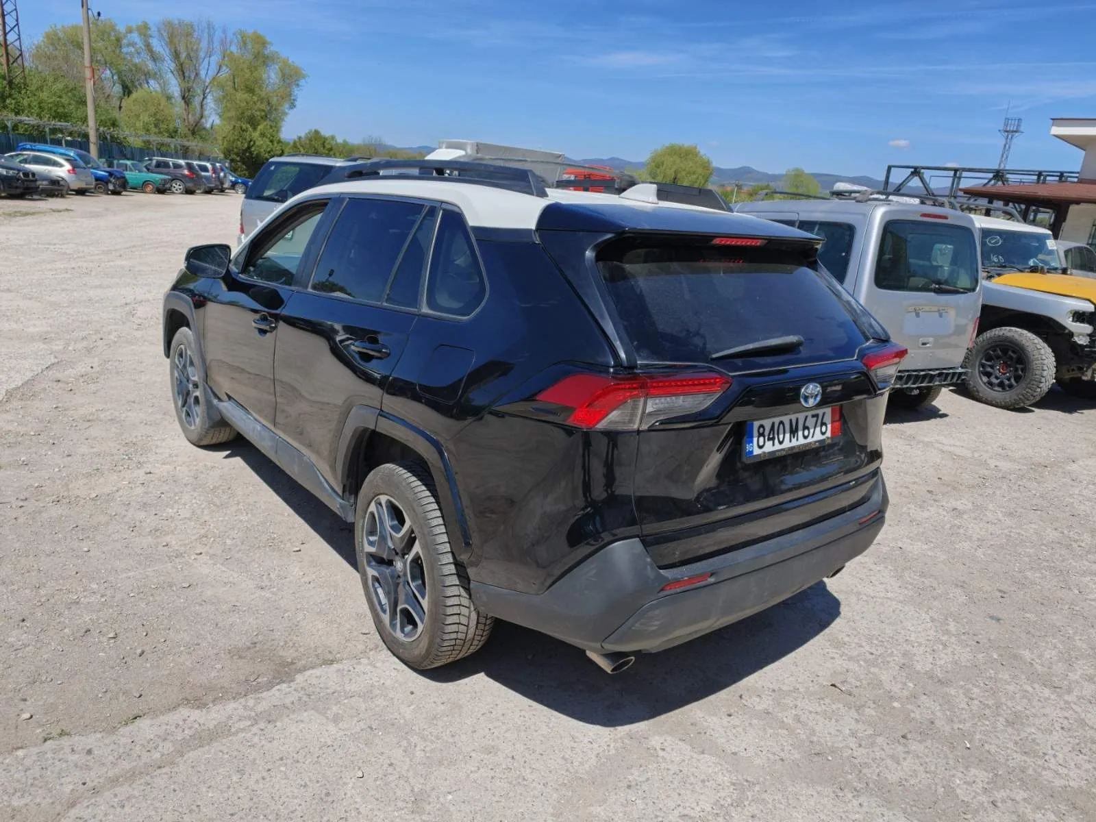 Toyota RAV4 – възстановяване след удар в задна лява част